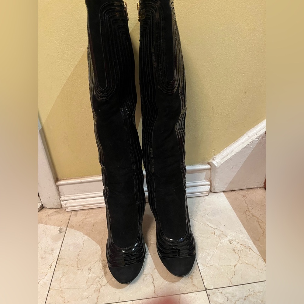 Elegant Black Women's Boots